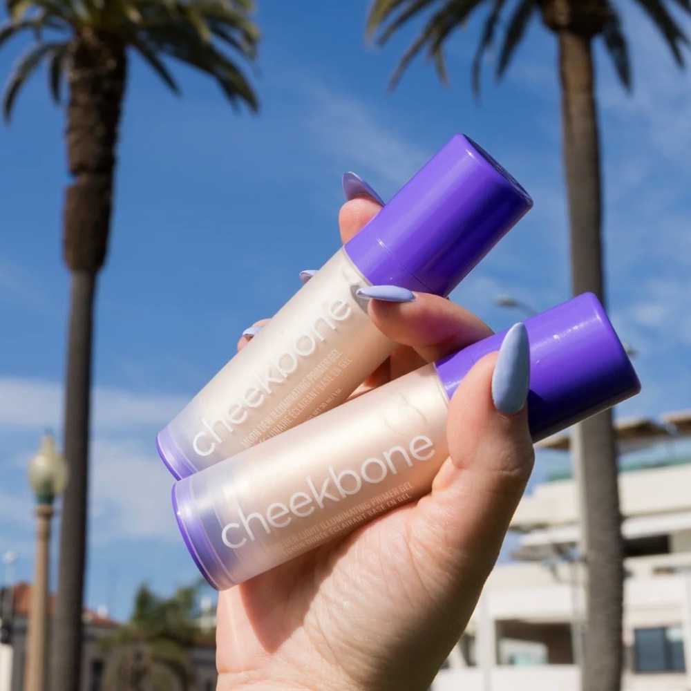 Cheekbone Beauty Illuminating Primer Gel 30ml | NIB | Golden Light - Picture 2 of 9